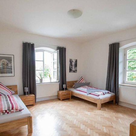 Nickis Gleis Apartment กราเฟอเนา ภายนอก รูปภาพ
