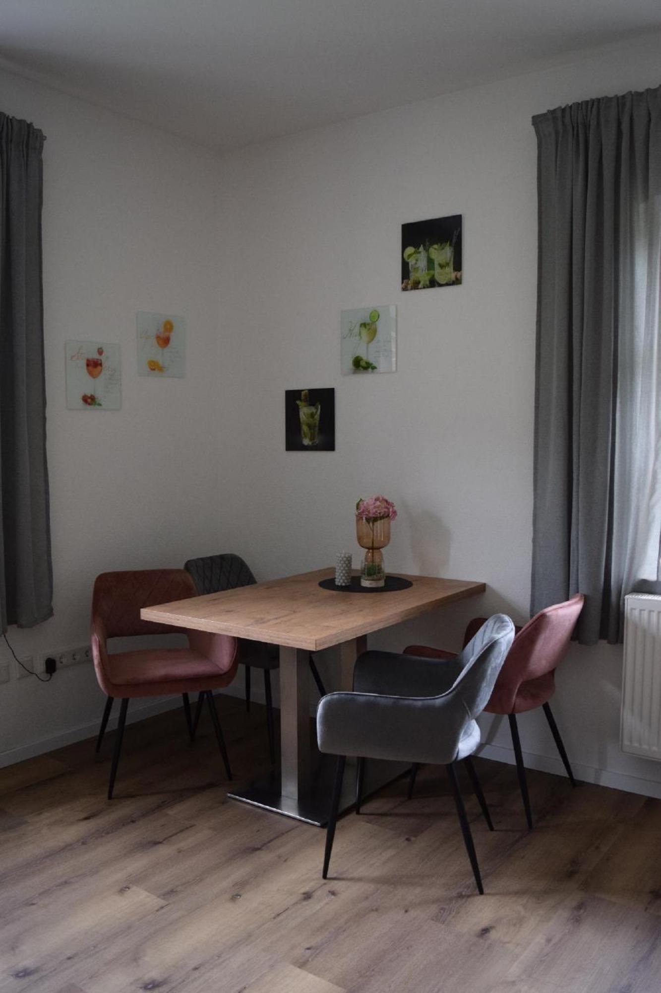 Nickis Gleis Apartment กราเฟอเนา ภายนอก รูปภาพ